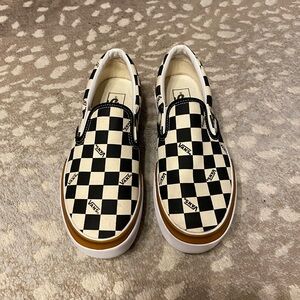 Vans stacked checkerboard slip on platforms size 9.5